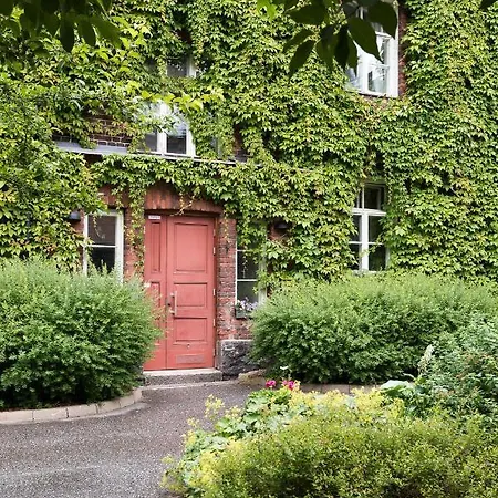 Kotimaailma - Uudenmaankatu 38 *